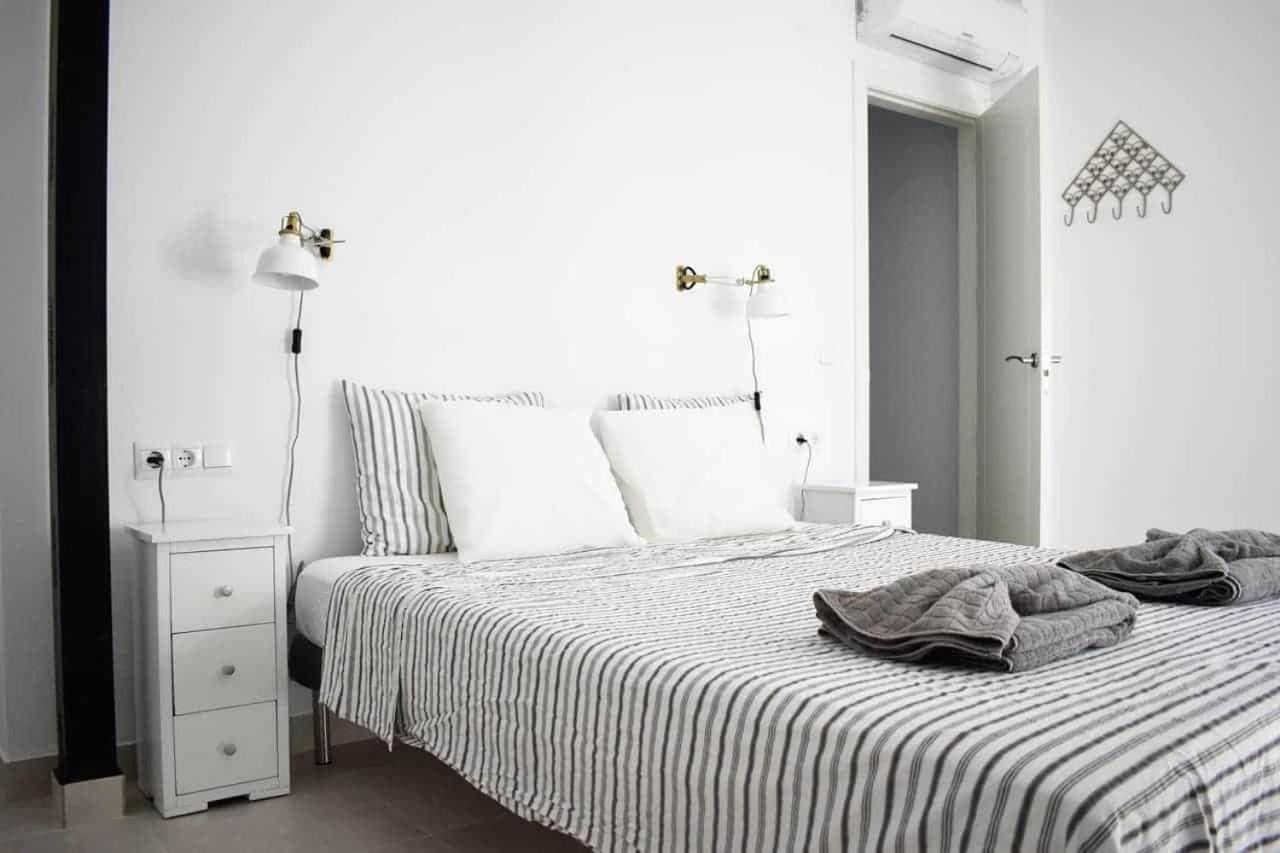 New Townhouse In The Heart Of Nerja With Jacuzzi Villa Buitenkant foto